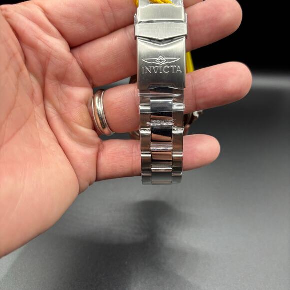 Invicta Specialty 49345 Men 40mm Yellow Dial Black Bezel Stainless Steel Quartz - Picture 9 of 17